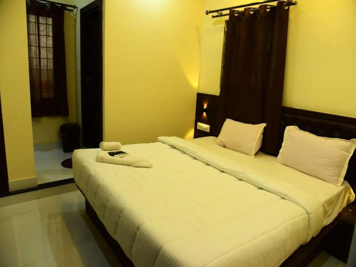 Mg Residency Hotel จิกมากาลูร์ ภายนอก รูปภาพ