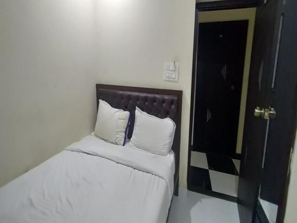 Mg Residency Hotel จิกมากาลูร์ ภายนอก รูปภาพ