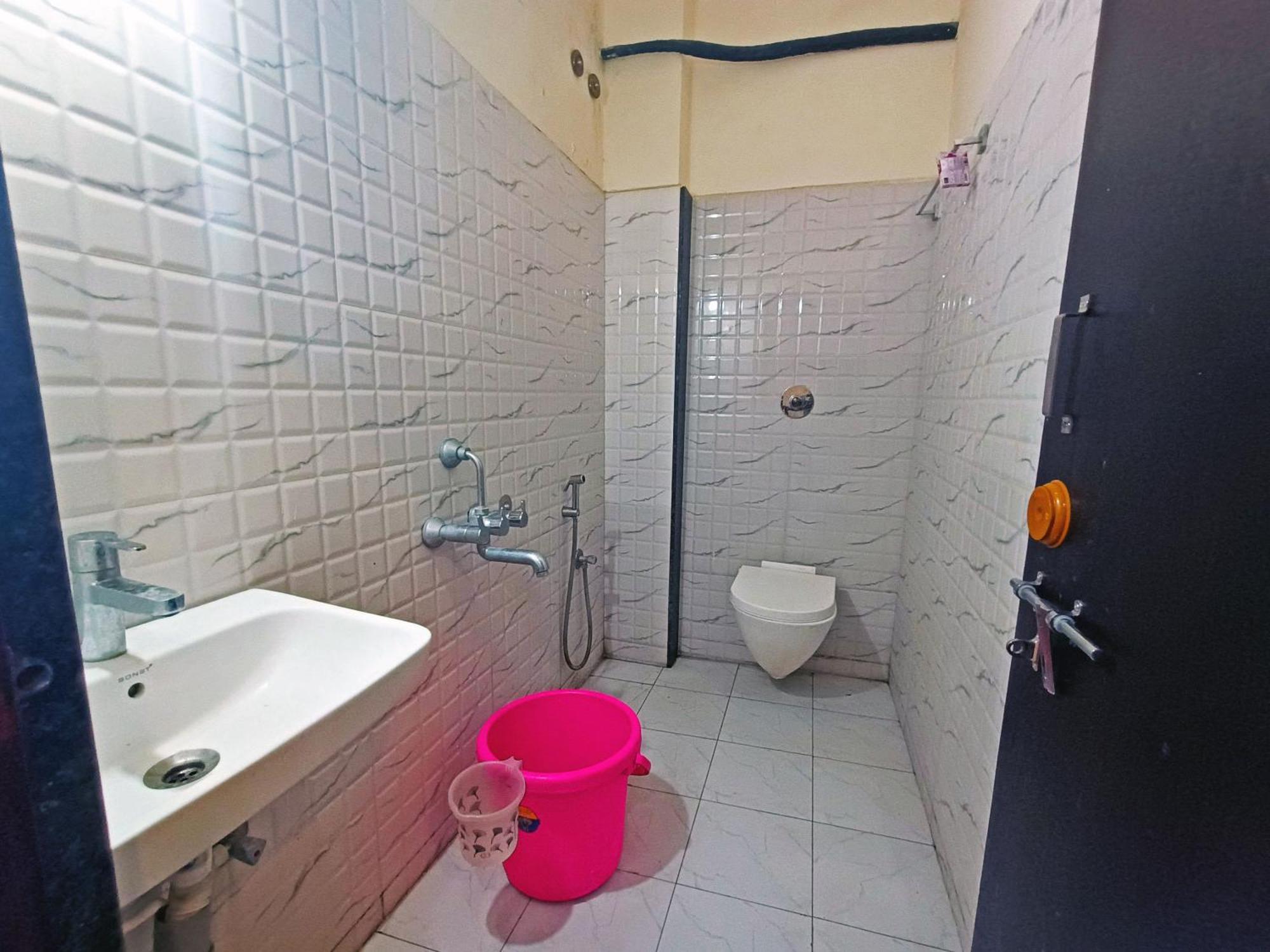 Mg Residency Hotel จิกมากาลูร์ ภายนอก รูปภาพ
