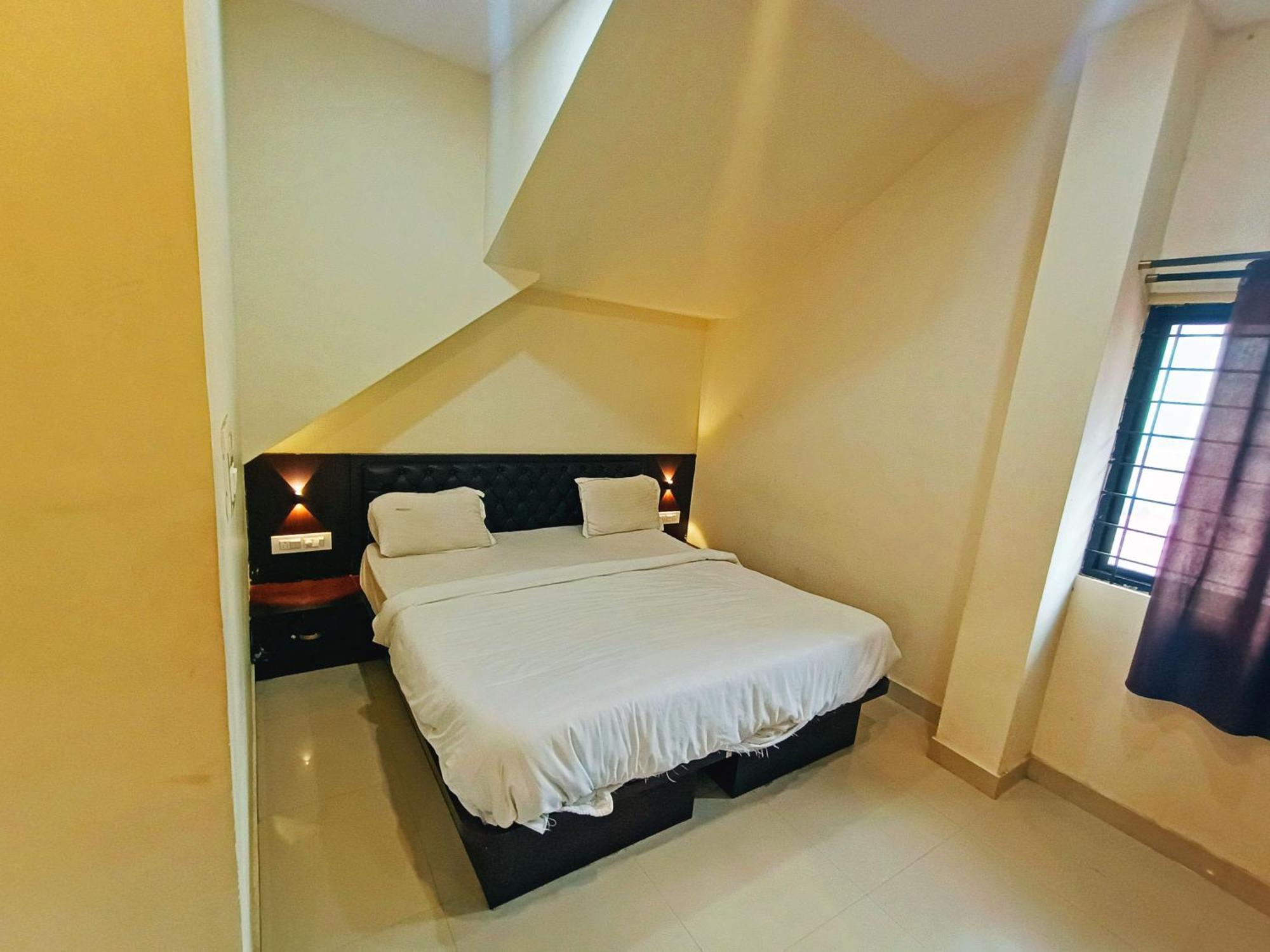 Mg Residency Hotel จิกมากาลูร์ ภายนอก รูปภาพ